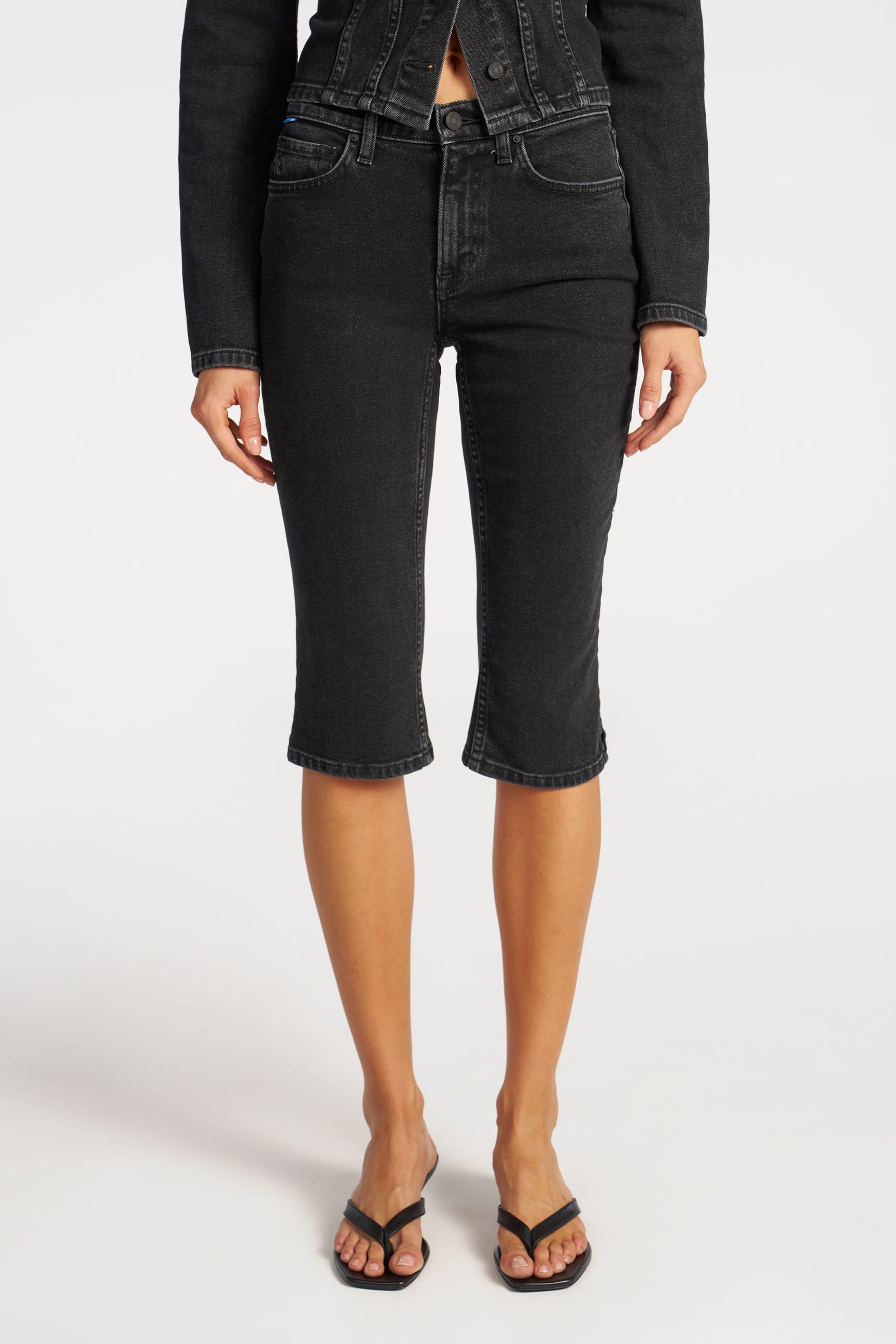 Carla Capri – Cotton Citizen