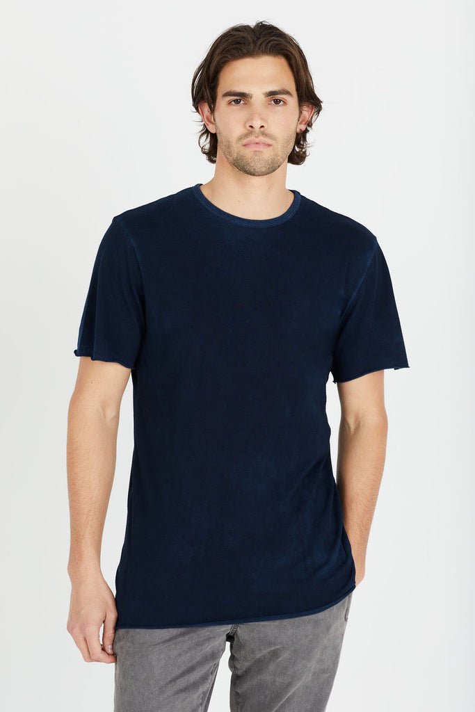 Vintage navy t shirt hotsell