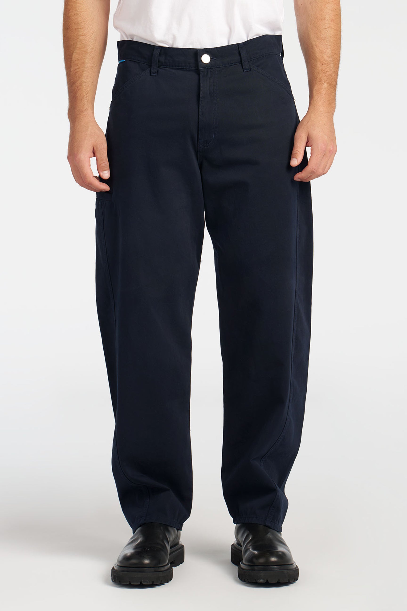 Jackson Relaxed Barrel Leg Twill Pants | COTTON CITIZEN – Cotton