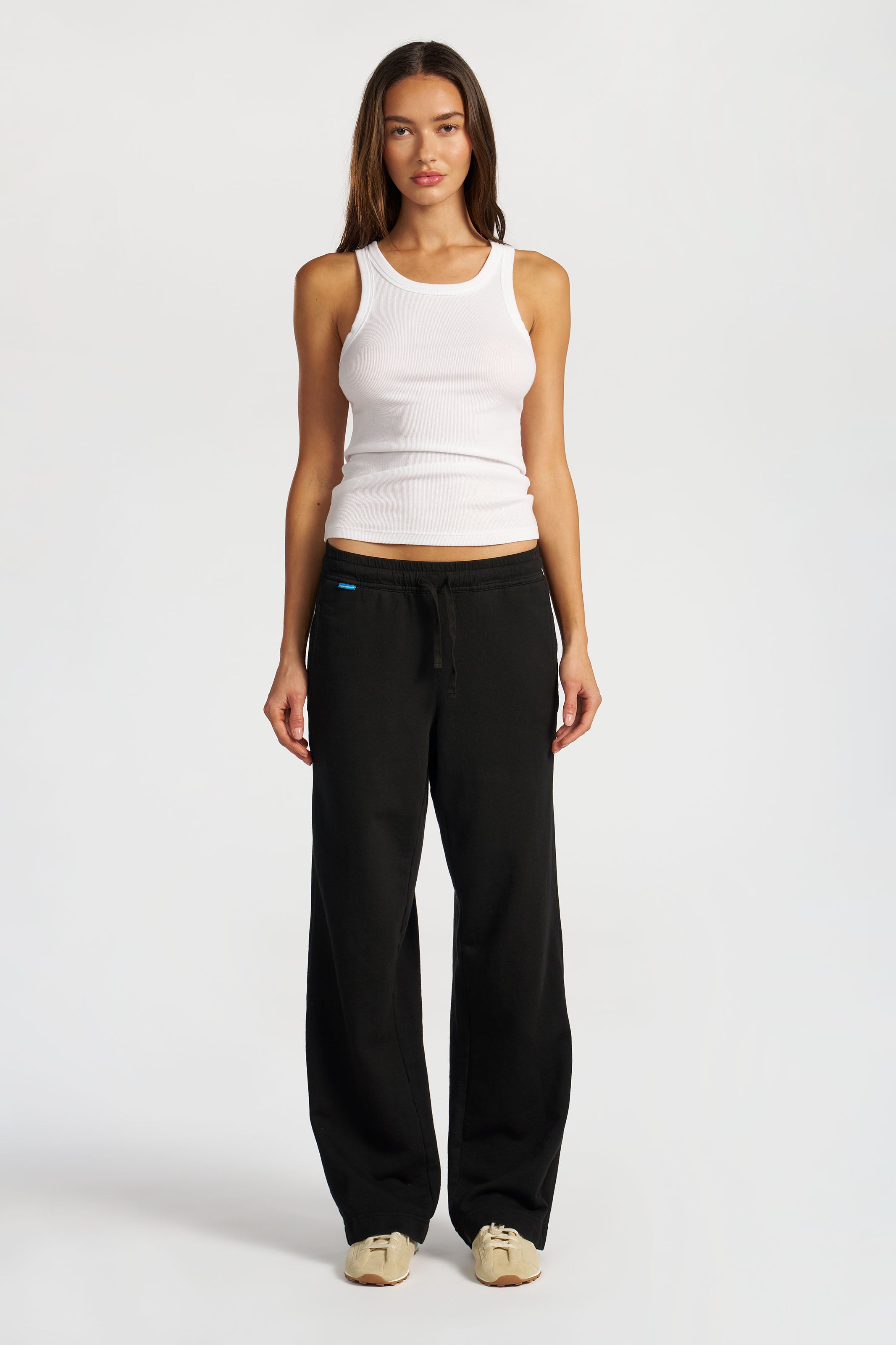 Verona Form-Fitting Ribbed Racerback Tank Top | White – Cotton Citizen