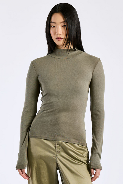Verona Turtleneck