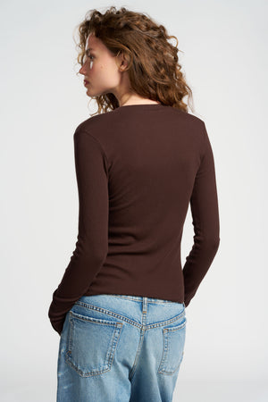 Verona Henley