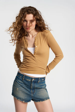 Verona Henley