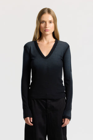 Verona U-Neck Shirt