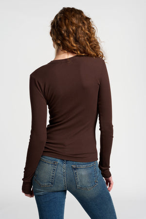 Verona U-Neck Shirt