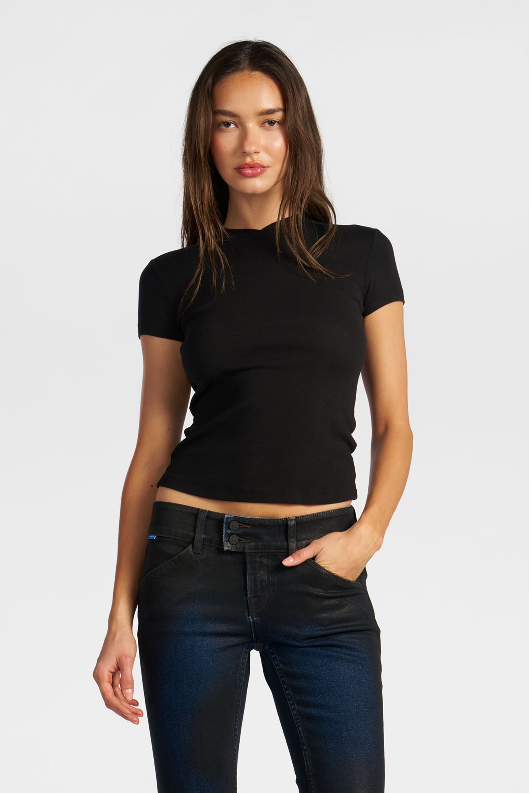 洋楽 inner-City Clique Seoul V-Neck Tee – Cotton Citizen
